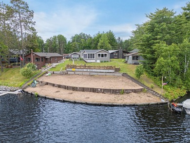 This stunning 3-bedroom, 2-bathroom lakefront retreat is the - photo 10