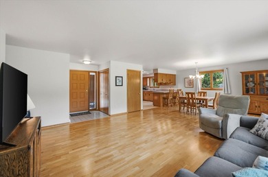 Beautiful lannon stone greets you as you approach this 3 bedroom - photo 11