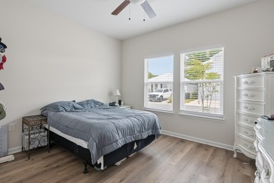 Welcome to the Cottages! This beautiful 2 bed 2 bath well - photo 12