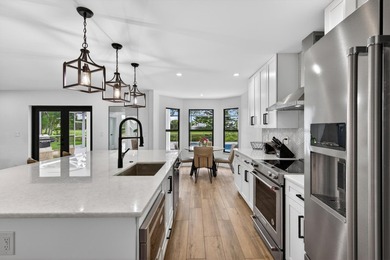 Welcome to this exceptional luxury pool estate in one of - photo 15