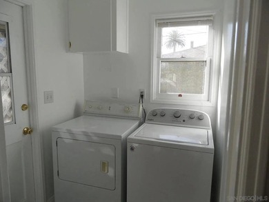 Discover the perfect blend of comfort and versatility in this - photo 8
