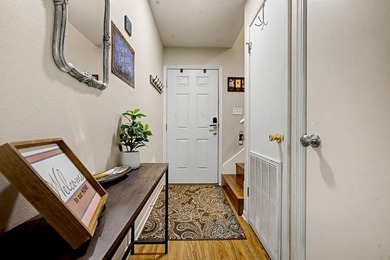 Waterfront retreat in the desirable Westwood subdivision on Lake - photo 6