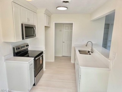 Lake Home For Sale in Virginia Beach, Virginia