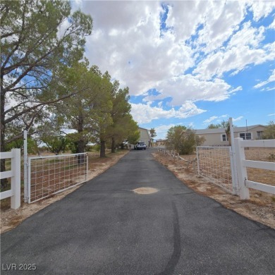 PRIVATE RANCH! Nearly 5 ACRES! GATED! Approx. 45 min. away from
