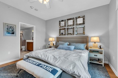 Welcome to this stunning 1,700 s/f luxury, 2 bedroom, 2 bath - photo 10