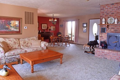 Enjoy lakeside living in this 3-bedroom, 2.5-bathroom brick home - photo 12