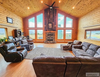 Welcome to your own slice of Idaho hobby-farm heaven in the - photo 15