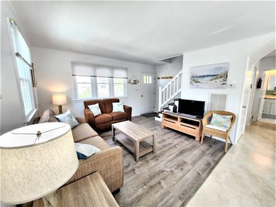 Located in the heart of Stone Harbor, this exceptional - photo 18