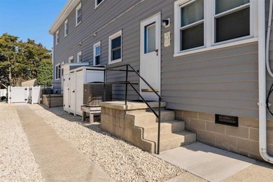 Located in the heart of Stone Harbor, this exceptional - photo 25