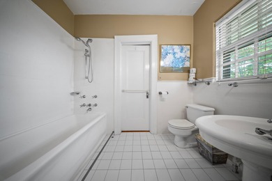 Timeless Waterfront Luxury At 1008 Shore Road In The Prestigious - photo 26