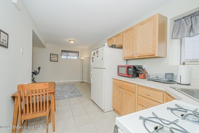 Welcome to 51 Petersons Lane! This legal 2 family side hall - photo 26