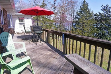 Enjoy lakeside living in this 3-bedroom, 2.5-bathroom brick home - photo 27