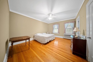Timeless Waterfront Luxury At 1008 Shore Road In The Prestigious - photo 27