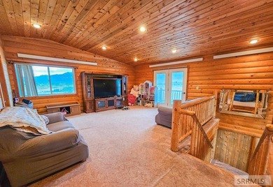 Welcome to your own slice of Idaho hobby-farm heaven in the - photo 27
