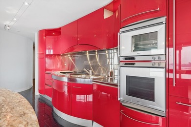 An extraordinary and rarely available combined residence - photo 29