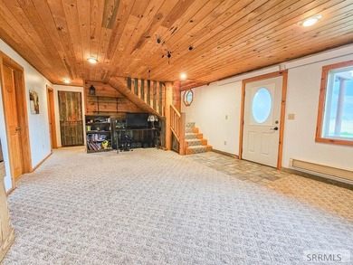 Welcome to your own slice of Idaho hobby-farm heaven in the - photo 30