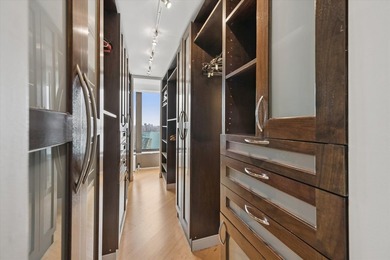 An extraordinary and rarely available combined residence - photo 34