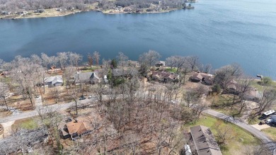 Enjoy lakeside living in this 3-bedroom, 2.5-bathroom brick home - photo 37