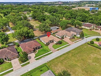 Welcome to your dream home in the highly sought-after Tuscany - photo 8