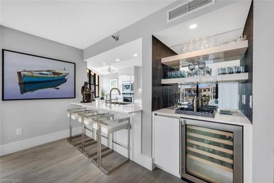 Meticulously updated and furnished Chateaumere Royale - photo 9