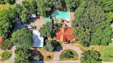 Splish Splash, Make Your Own Waves! Welcome to your dream - Lake Home For Sale in Denison, Texas