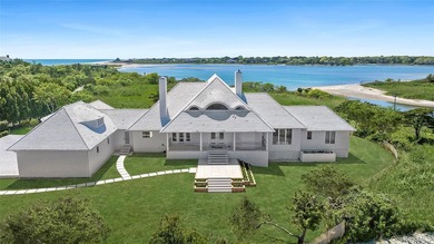 Beyond a discreet approach on one of East Hampton Village's most - photo 4