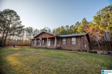 Neely Henry Lake Home Sale Pending in Ashville Alabama