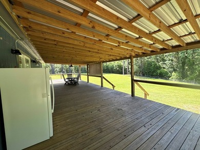 Charming 2-bedroom, 2-bath home on 1.55 unrestricted acres near - photo 5