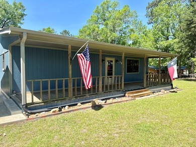 Charming 2-bedroom, 2-bath home on 1.55 unrestricted acres near - photo 6