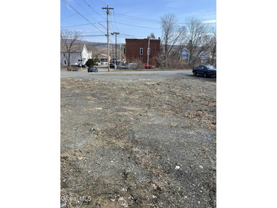 Lake Lot For Sale in Waterford, New York