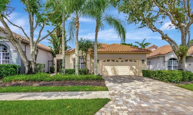 (private lake, pond, creek) Home For Sale in West Palm Beach Florida