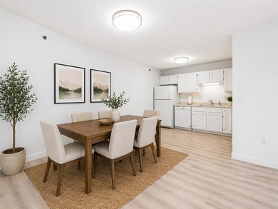 Enjoy bright mornings in this beautifully updated east-facing - photo 4