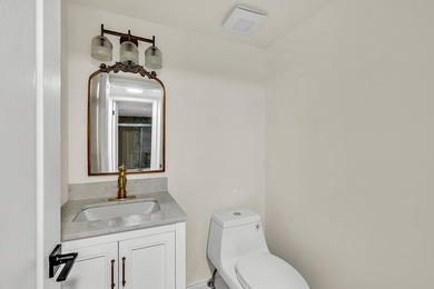 Welcome to this move-in-ready, freshly updated condo perfectly - photo 16