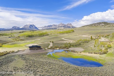Set in the pristine Dunoir Valley near Dubois, Wyoming, the - photo 16