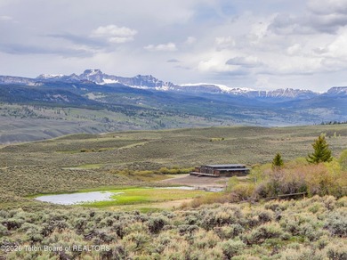 Set in the pristine Dunoir Valley near Dubois, Wyoming, the - photo 18