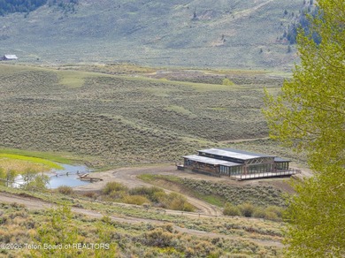Set in the pristine Dunoir Valley near Dubois, Wyoming, the - photo 19