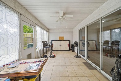Charming home in desirable Lynn Haven, just minutes from the - photo 10