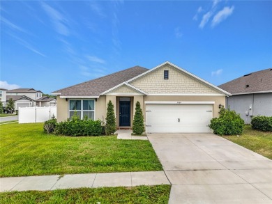 Lake Home For Sale in Leesburg, Florida