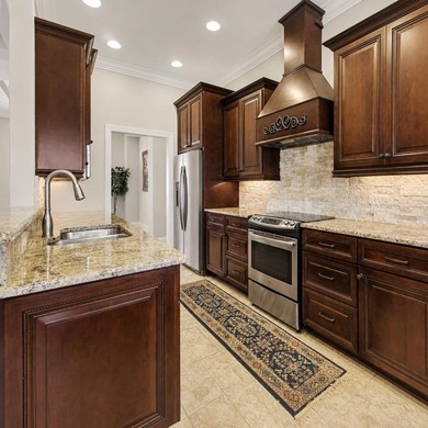 Welcome to 4020 Captiva Row in Myrtle Beach, a thoughtfully - photo 11