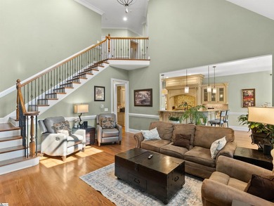 Arrive in Style: DRAMATIC CURB APPEAL, SOARING INTERIORS, and - photo 17