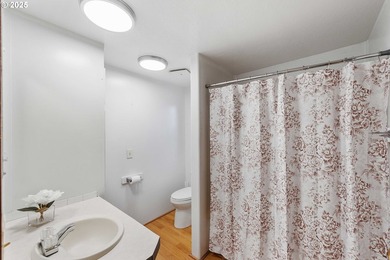 This well cared-for manufactured home in Dunes Mobile offers a - photo 19