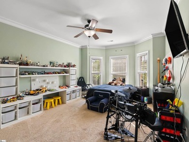 Arrive in Style: DRAMATIC CURB APPEAL, SOARING INTERIORS, and - photo 31