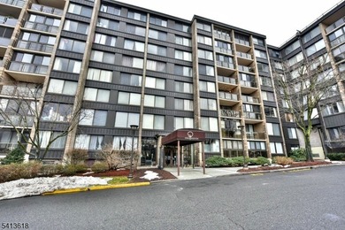 Hudson River Condo For Sale in North Bergen Twp. New Jersey