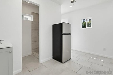 Variance granted for 2-4 Units Great opportunity for a - photo 41