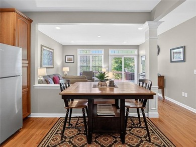 Wakefield Meadows! Move right in to this beautiful condominium - photo 6