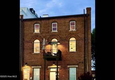 Tar River Condo For Sale in Washington North Carolina