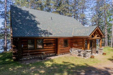 Lake Home For Sale in Minocqua, Wisconsin