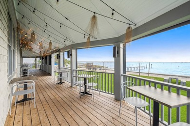 Bayfront Restaurant & Boutique Inn Primed for the Hampton Bays - photo 2