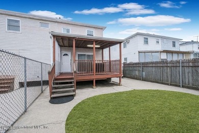 Beautiful Semi-Detached 1-Family Home in an Excellent Location! - photo 17