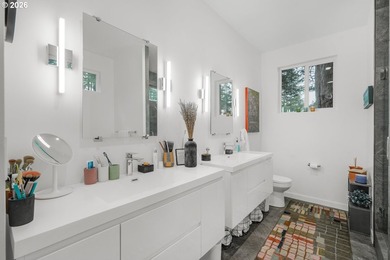 One-of-a-kind retreat where refined design meets the tranquility - photo 18